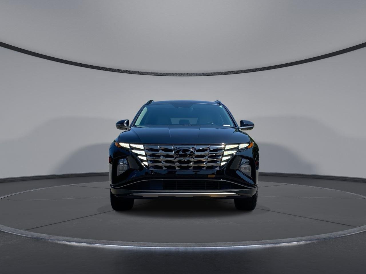 Used 2023 Phantom Black Hyundai Limited image 3