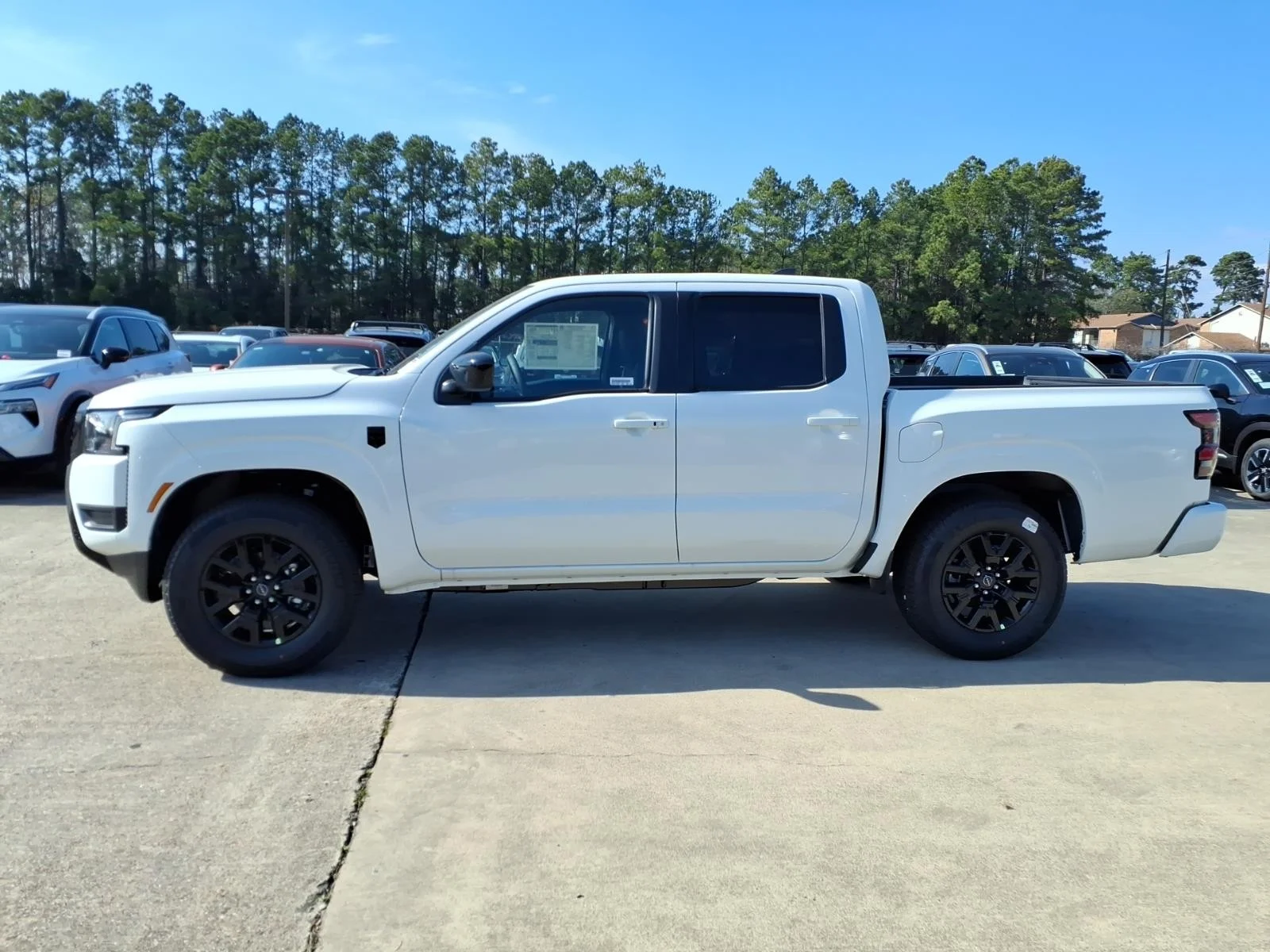 2026 Nissan Frontier Crew Cab SV - 7