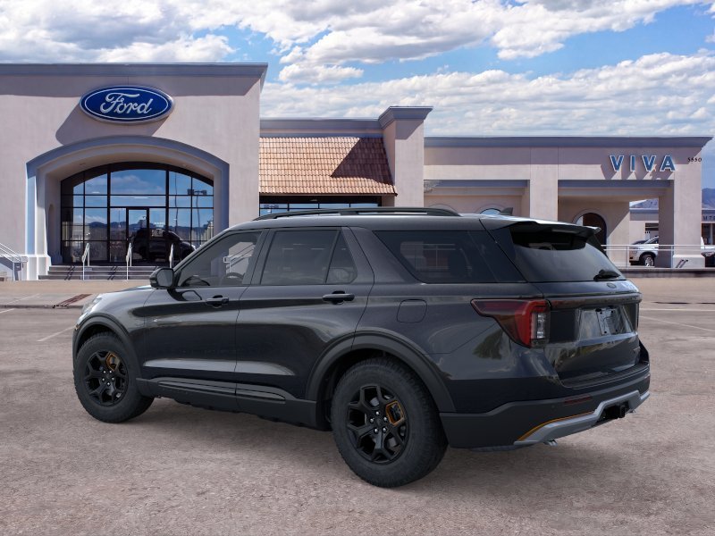 New 2026 Agate Black Metallic Ford Tremor® image 4