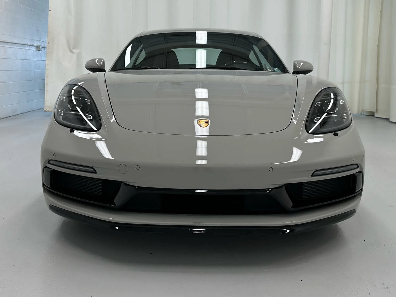 Used 2025 Chalk Porsche GTS 4.0 image 5