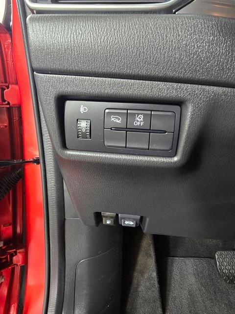 Used 2023 Red Crystal Mazda 2.5 S image 17