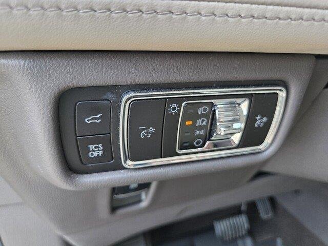 Used 2023 Jewel Sandstone Metallic Premium Colorant Lincoln Reserve image 14