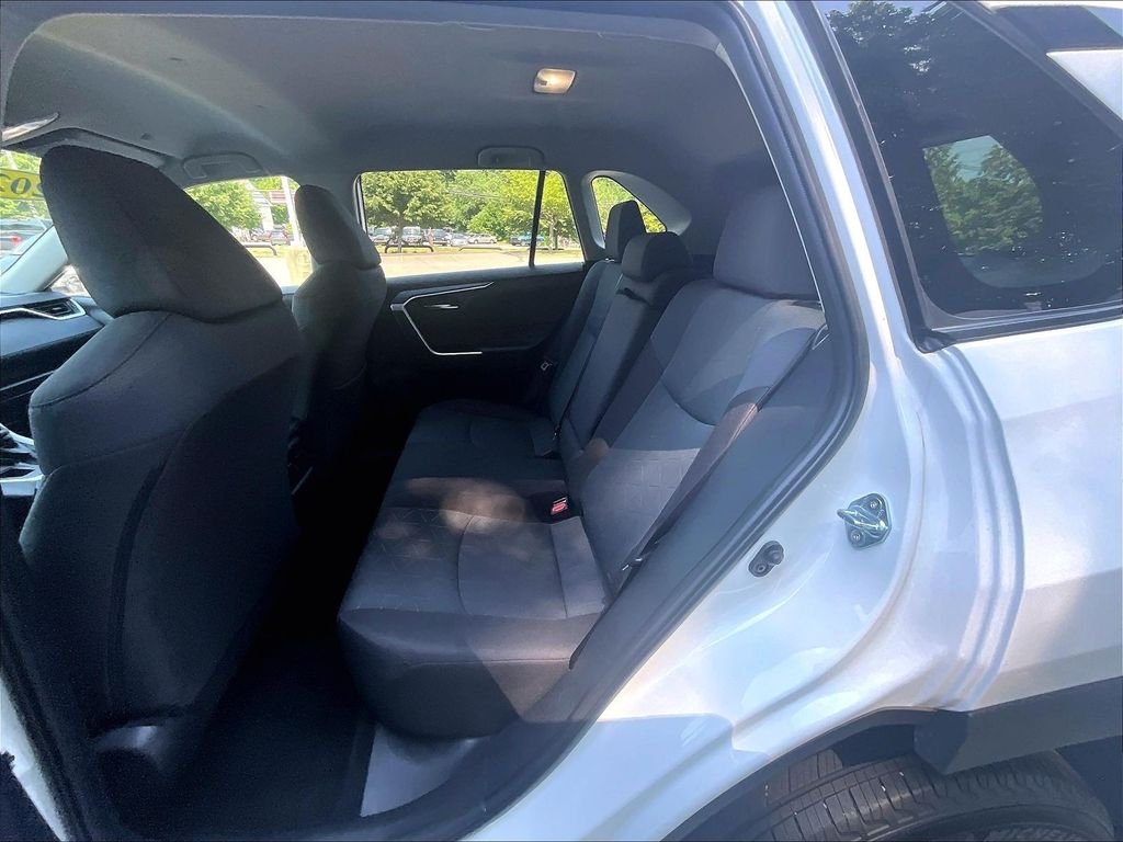 Used 2025 White Toyota XLE image 15