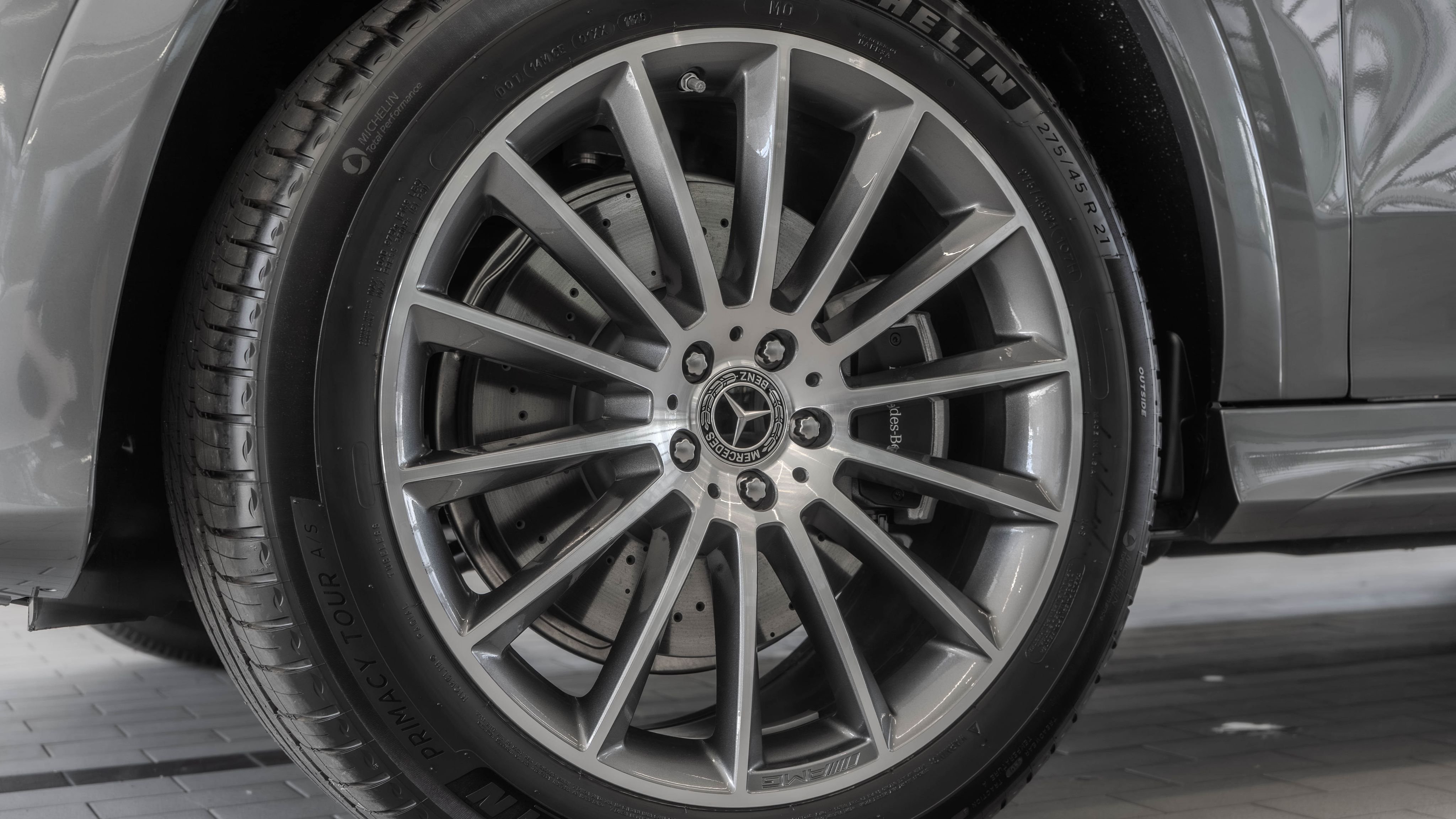 New 2026 Selenite Grey Metallic Mercedes-Benz GLE 450 image 31