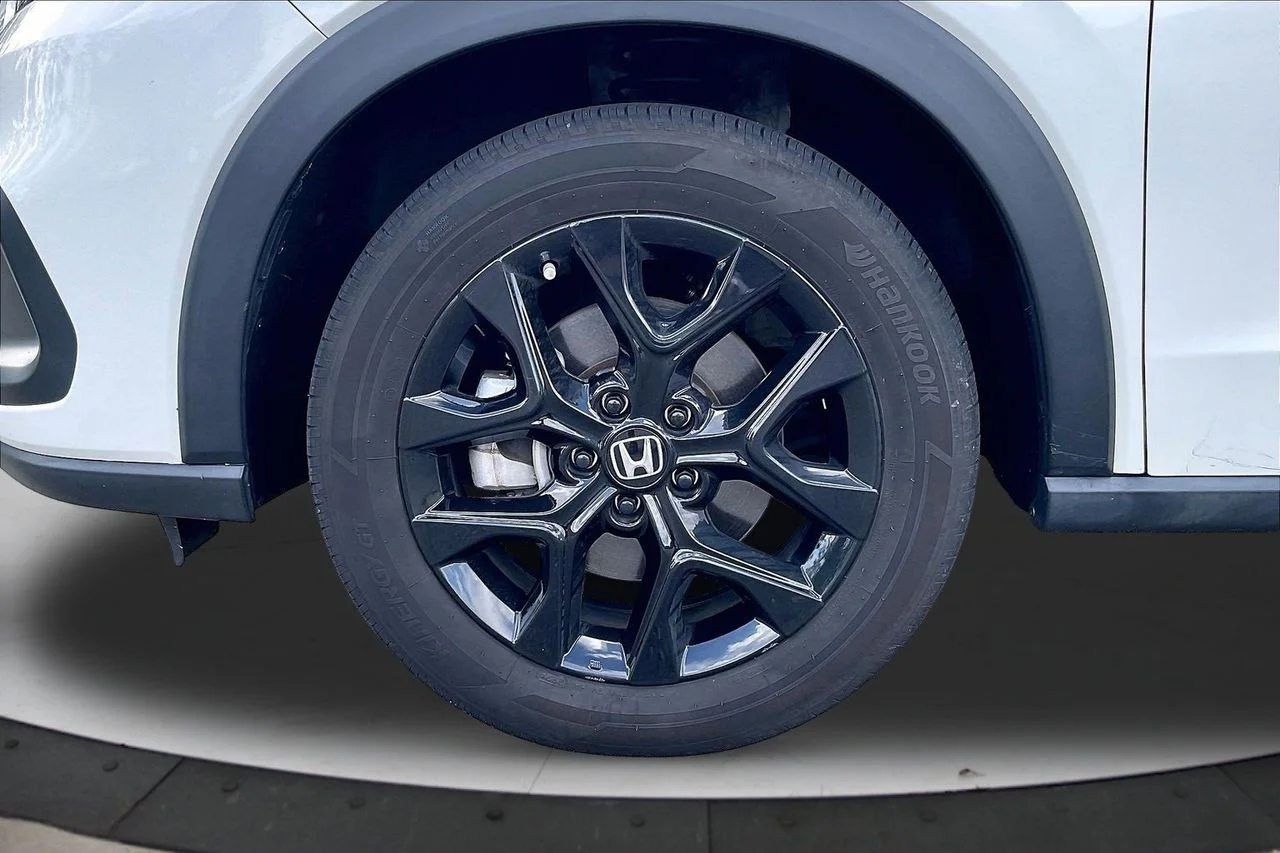 Certified Used 2023  Honda Sport image 32