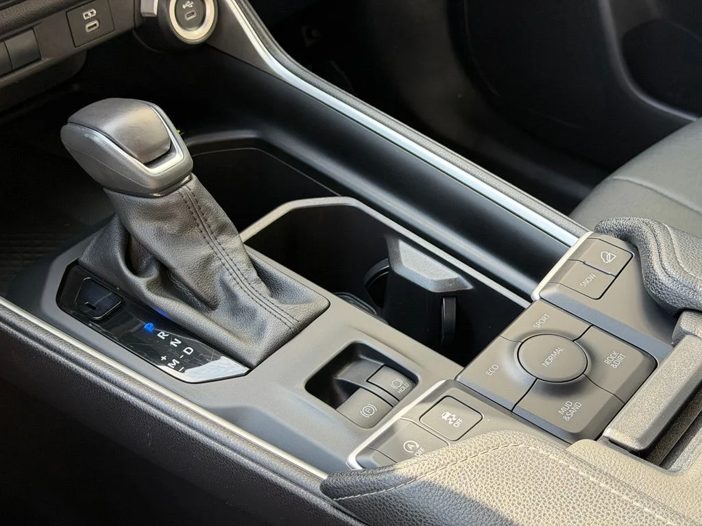 Used 2025 Beige Toyota XLE image 14