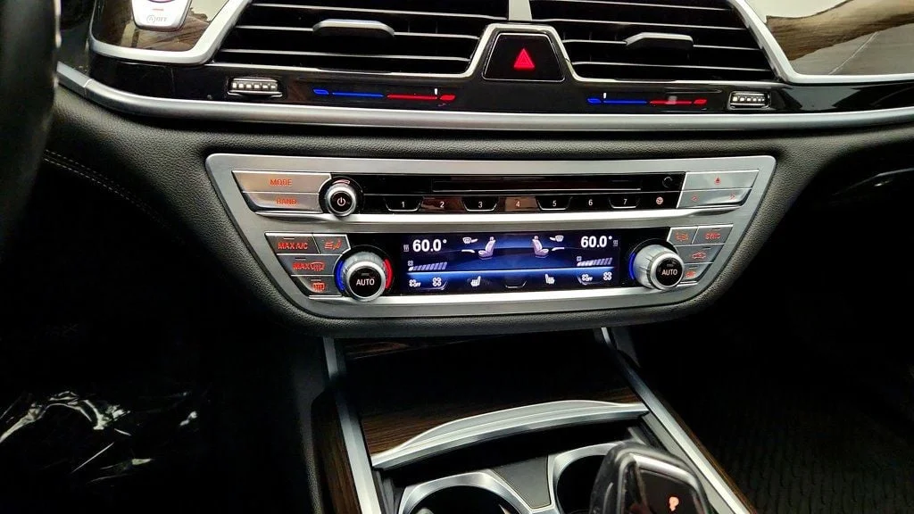 Used 2018 Black Sapphire Metallic BMW 740i xDrive image 18