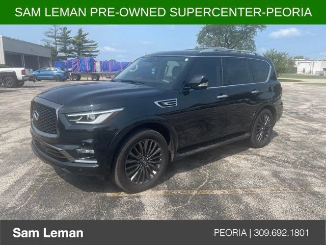 Used 2024 Black INFINITI Premium Select image 1