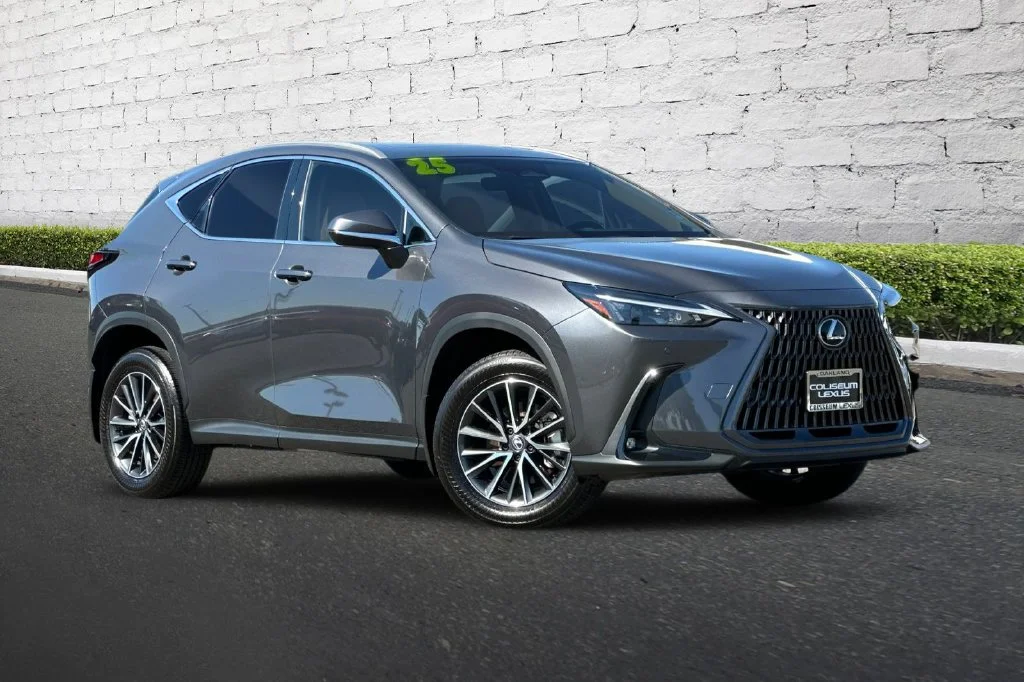 Certified Used 2025 Gray Lexus 350h Premium image 2