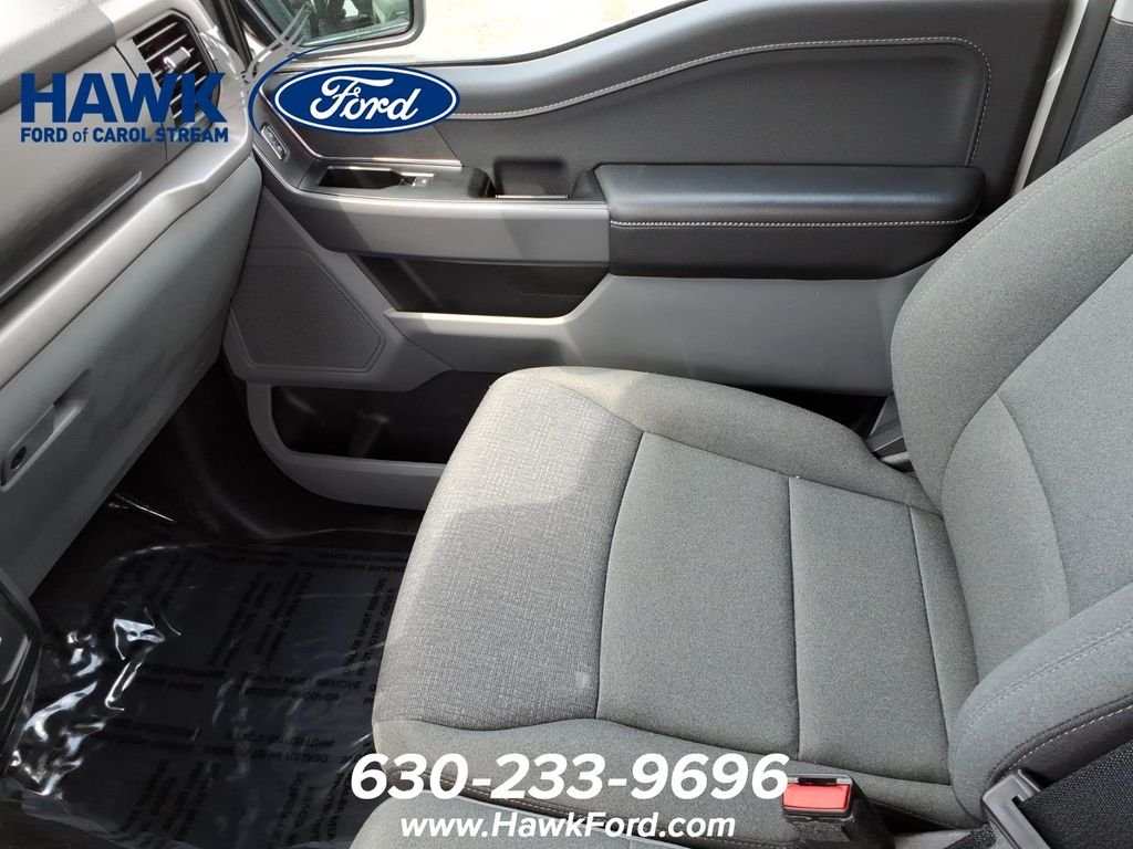 Used 2025 White Ford XLT image 23