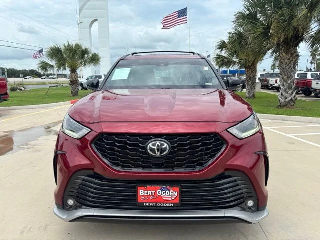 Used 2022 Red Toyota XSE image 2