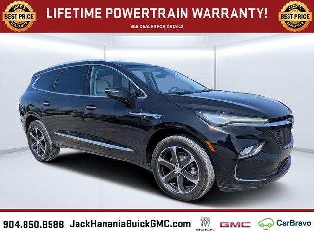 2022 Buick Enclave Essence
