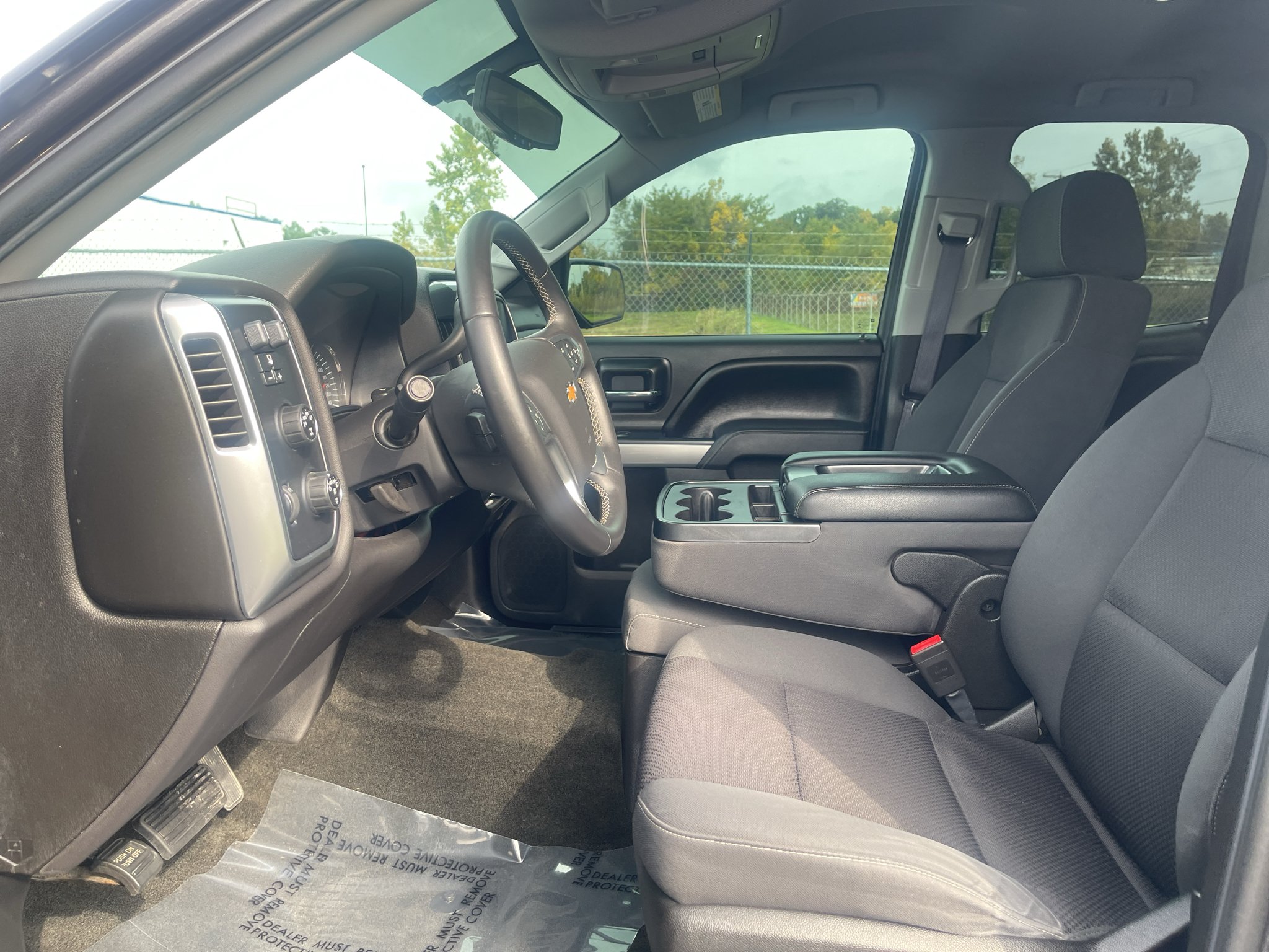 Used 2014 TUNGSTEN METALLIC Chevrolet LT image 19