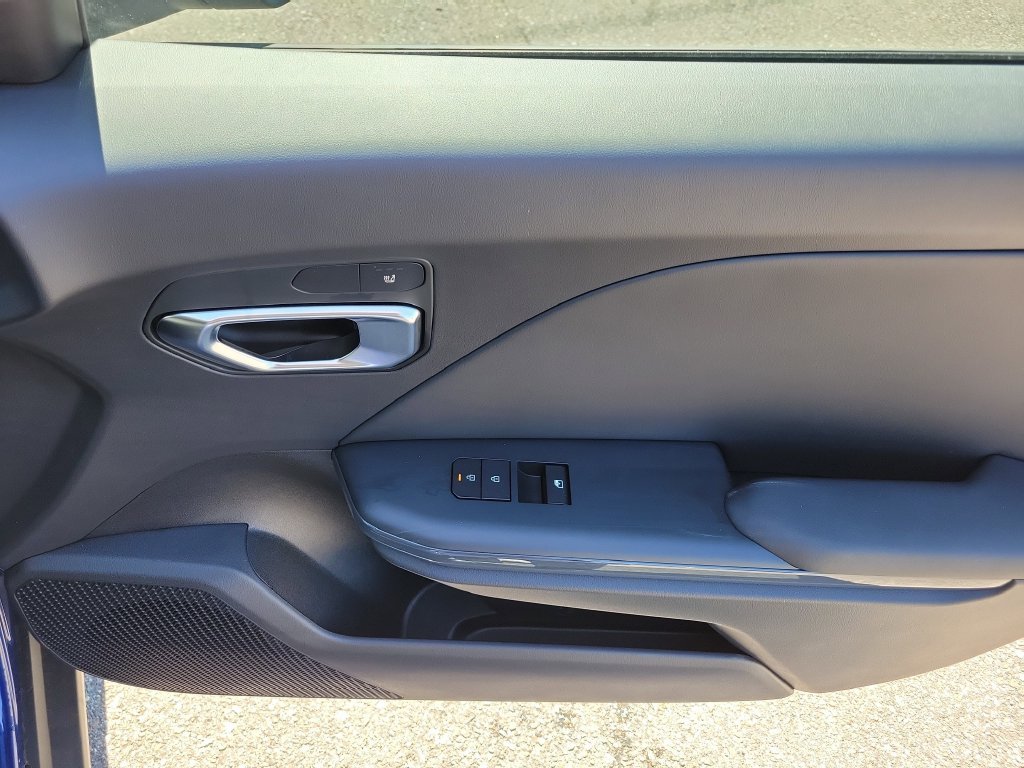 New 2026 Deep Sea Blue Kia EX image 10