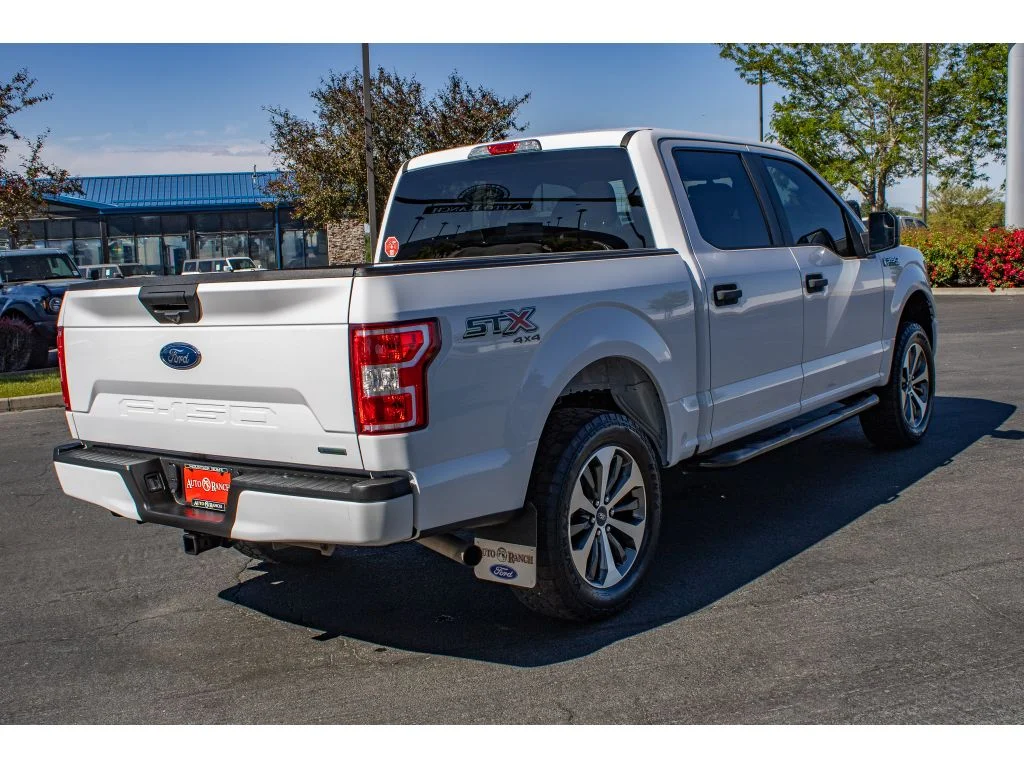 Used 2019 OXFORD WHITE Ford XL image 8