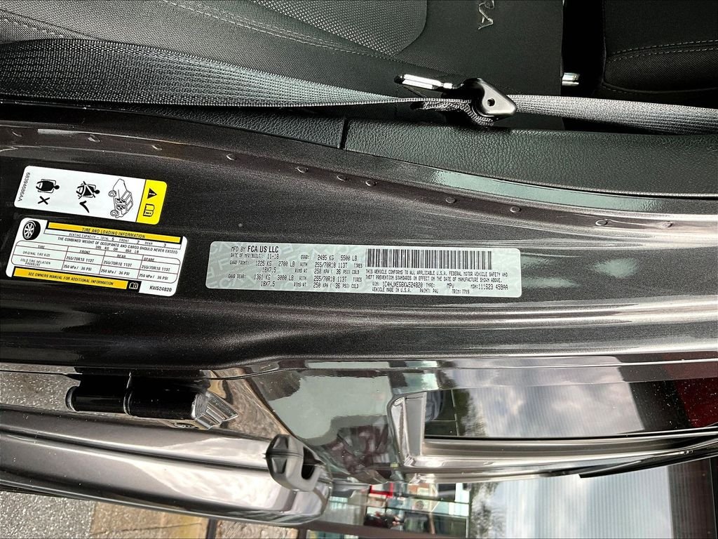 Used 2019 Gray Jeep Unlimited Sahara image 23