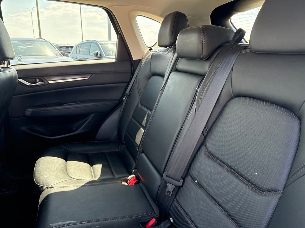 Used 2018 Silver Mazda Grand Touring image 12