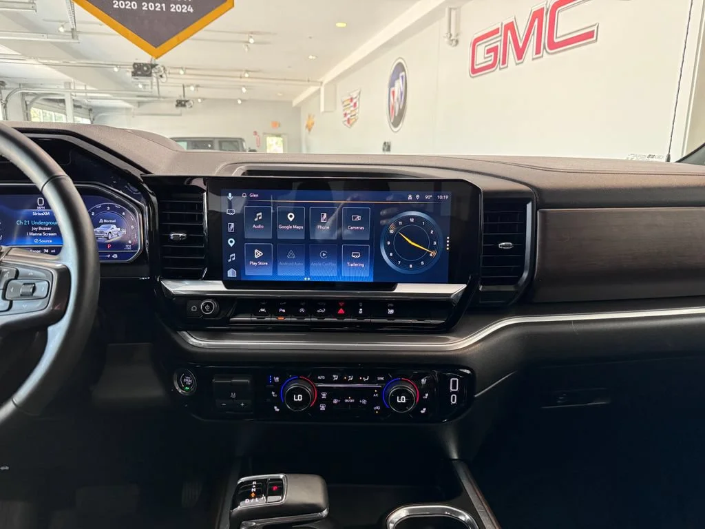 Certified Used 2025 Black Chevrolet High Country image 19