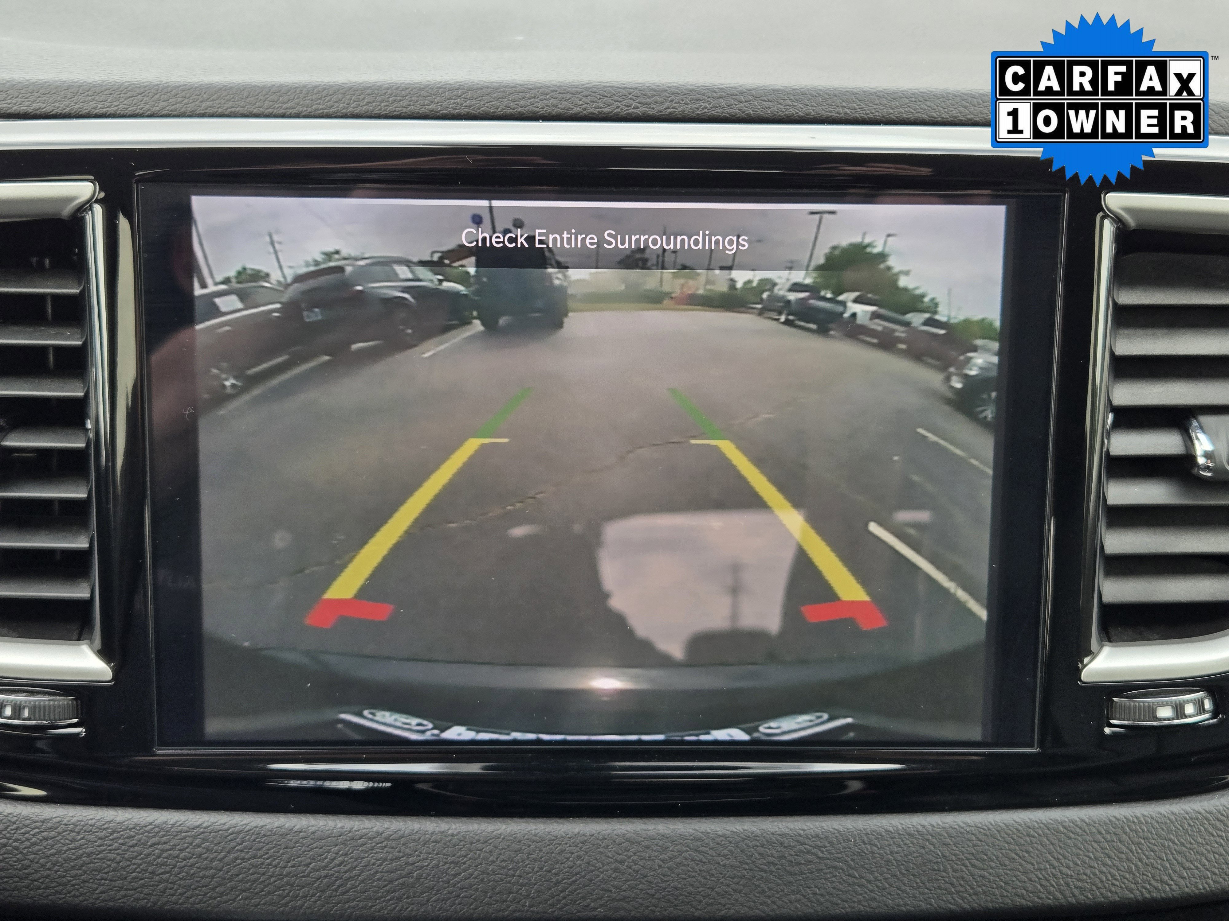 Used 2024 Diamond Black Chrysler Touring L image 15