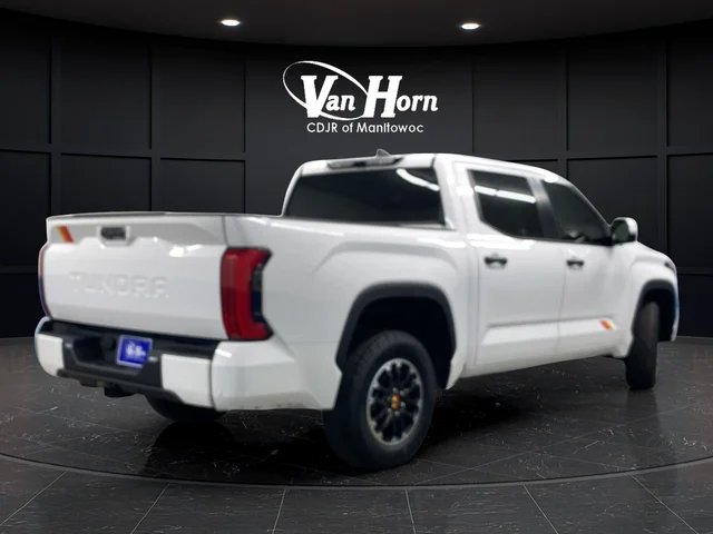 Used 2025 Ice Toyota SR5 image 7