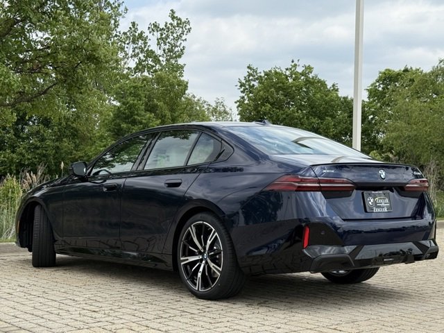 Used 2026 Tanzanite Blue II Metallic BMW 530i xDrive image 4