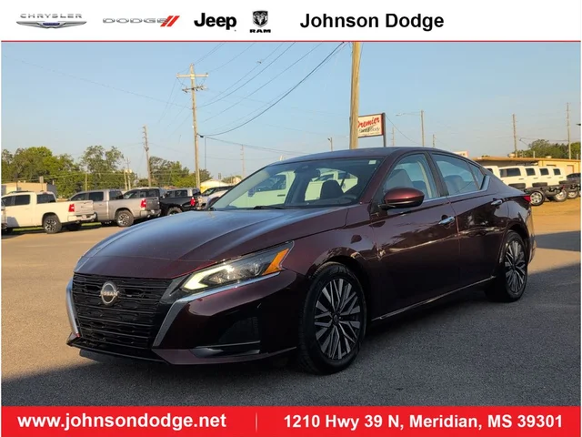2023 Nissan Altima 2.5 SV Sedan