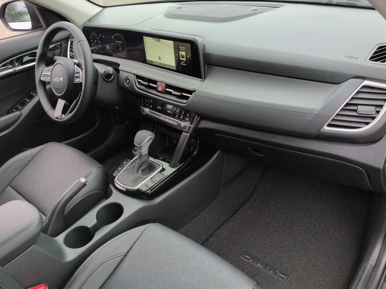 New 2026 Gravity Gray Kia EX image 30