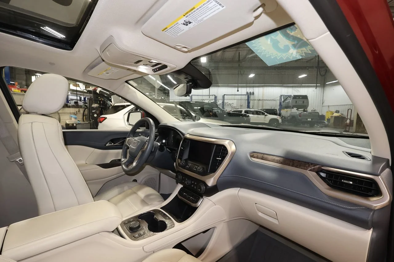 Used 2023 Volcanic Red Tintcoat GMC Denali image 30