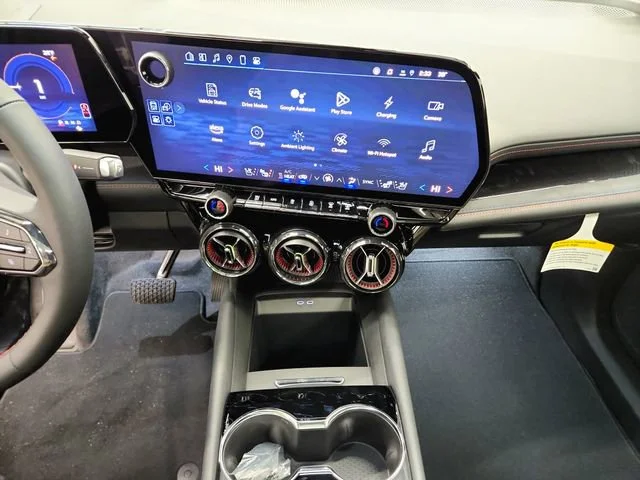 2025 Chevrolet Blazer EV RS - Photo 26