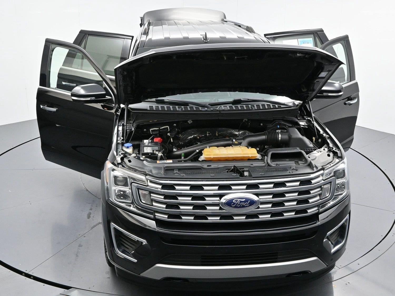 Used 2018 Shadow Black Ford Limited image 53