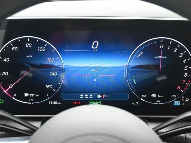 Used 2025 White Mercedes-Benz GLC 350e image 2