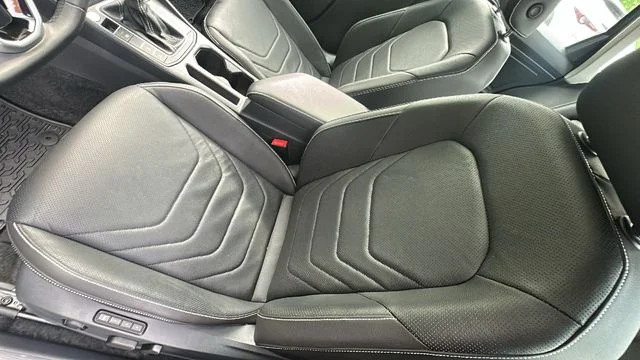 Used 2024 Gray Volkswagen 1.5T SEL image 22