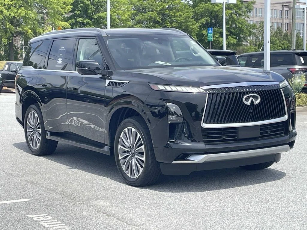 Used 2025 Black INFINITI SENSORY image 5