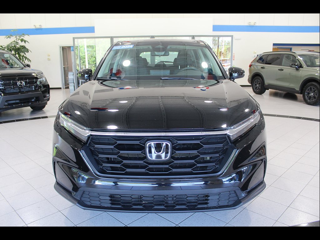 Certified Used 2024 Crystal Black Pearl Honda 1.5T AWD LX image 2