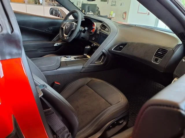 Certified Used 2016 TORCH RED Chevrolet Z51 3LT image 11