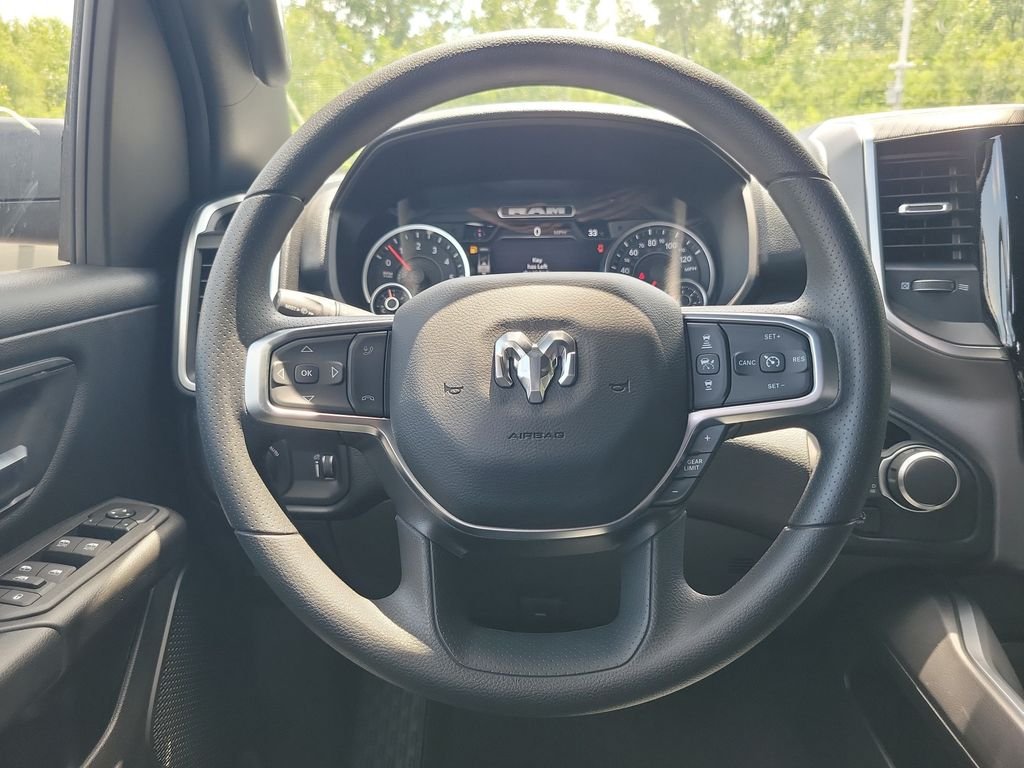 New 2026 Diamond Black Crystal Pearl-Coat Exterior Paint RAM Express image 15