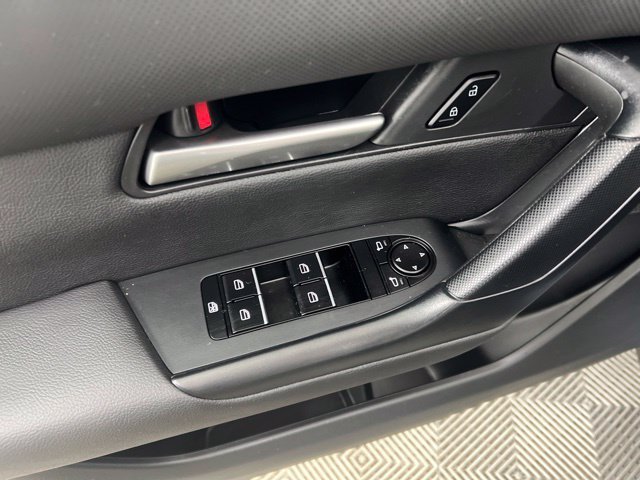 Used 2025 Gray Mazda 2.5 S Preferred Package MAZDA CERTIFIED image 13