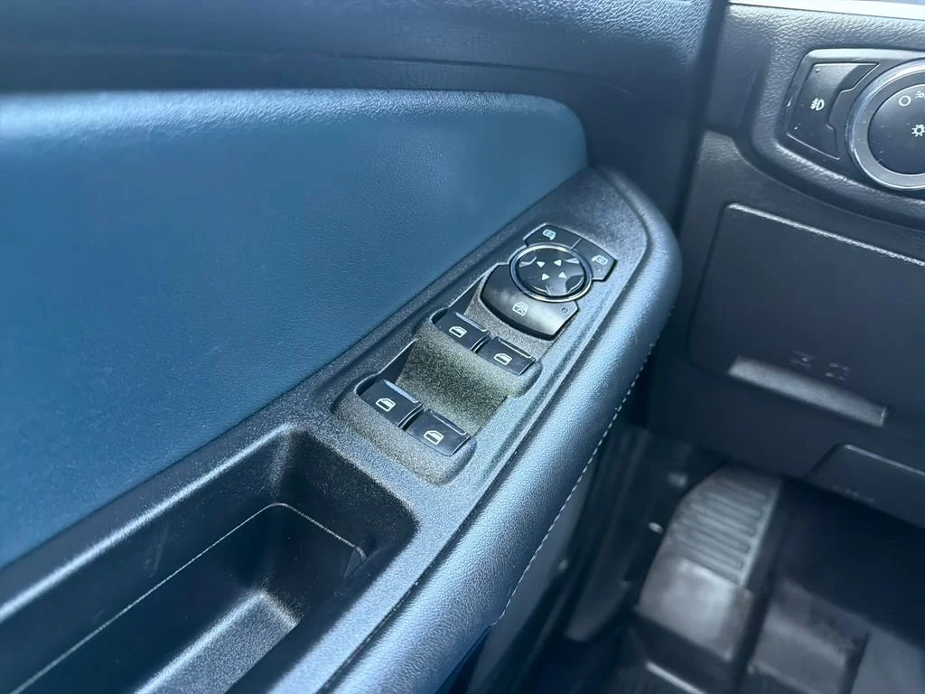 2024 Ford Edge SEL - Photo 12