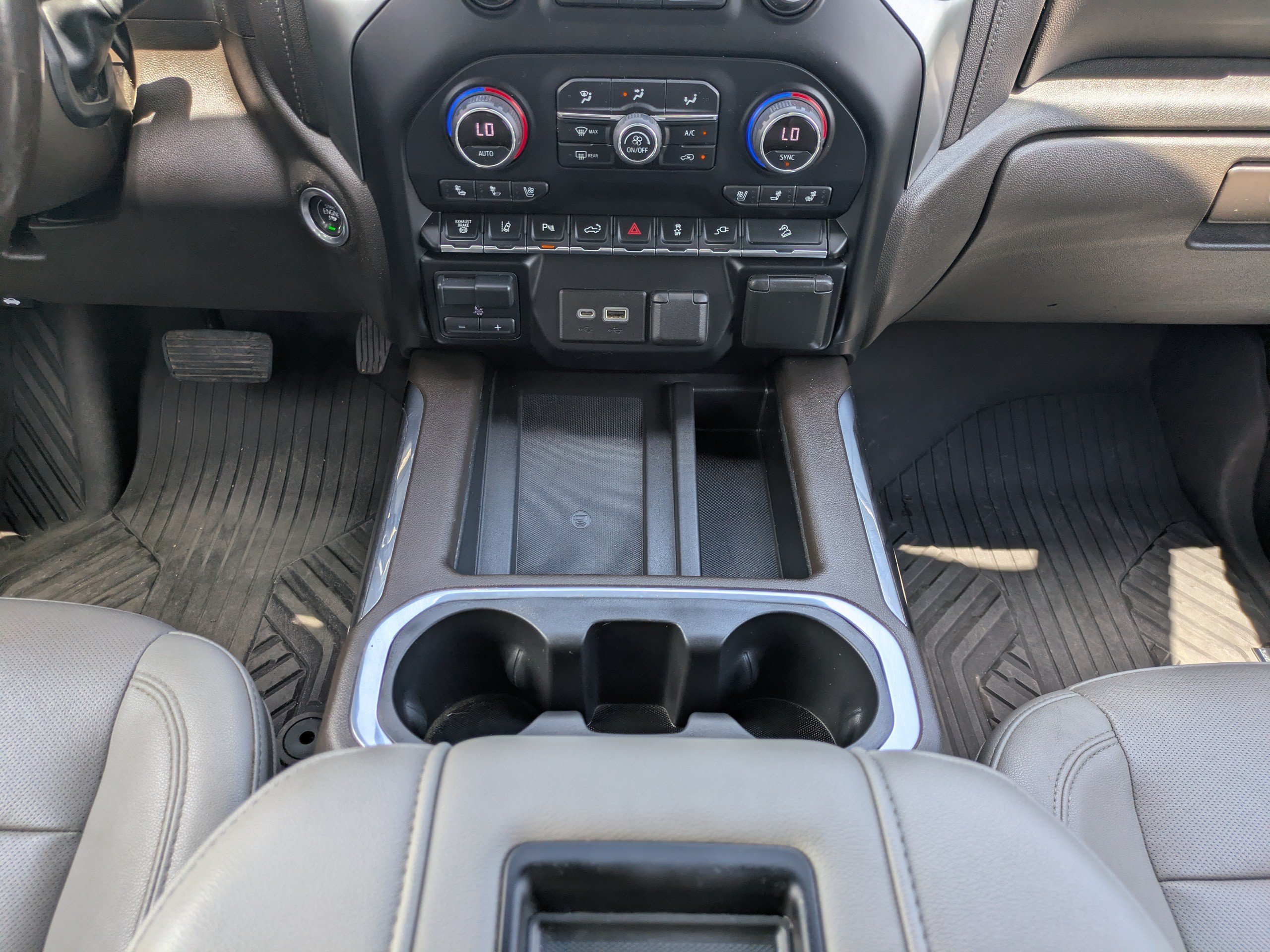 Used 2021 Summit White Chevrolet LTZ image 18