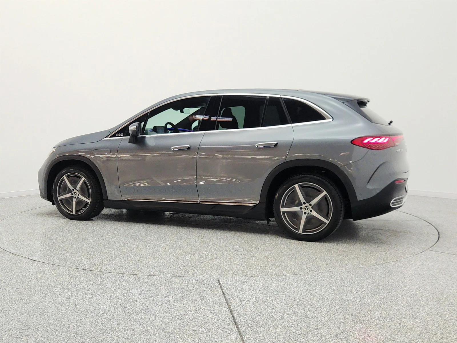 Used 2023 Selenite Grey Metallic Mercedes-Benz EQE 350 4MATIC® SUV image 8