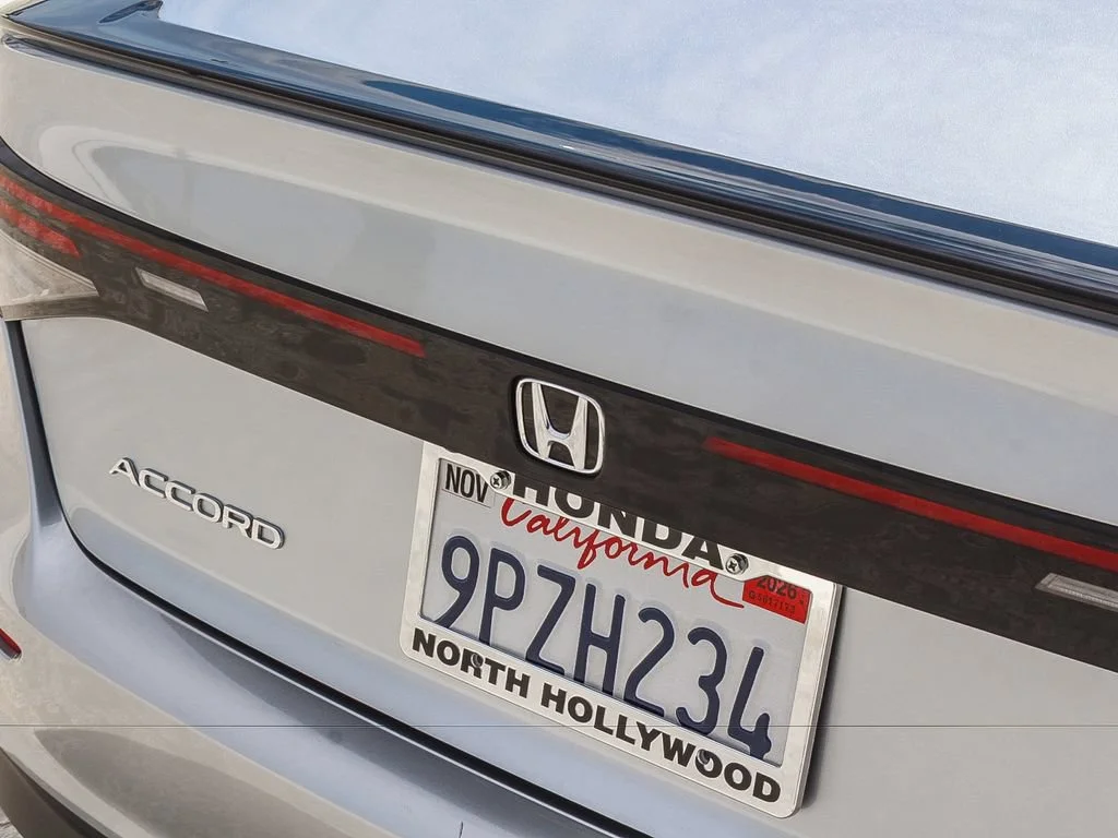 Certified Used 2025 Solar Silver Metallic Honda Sport image 28