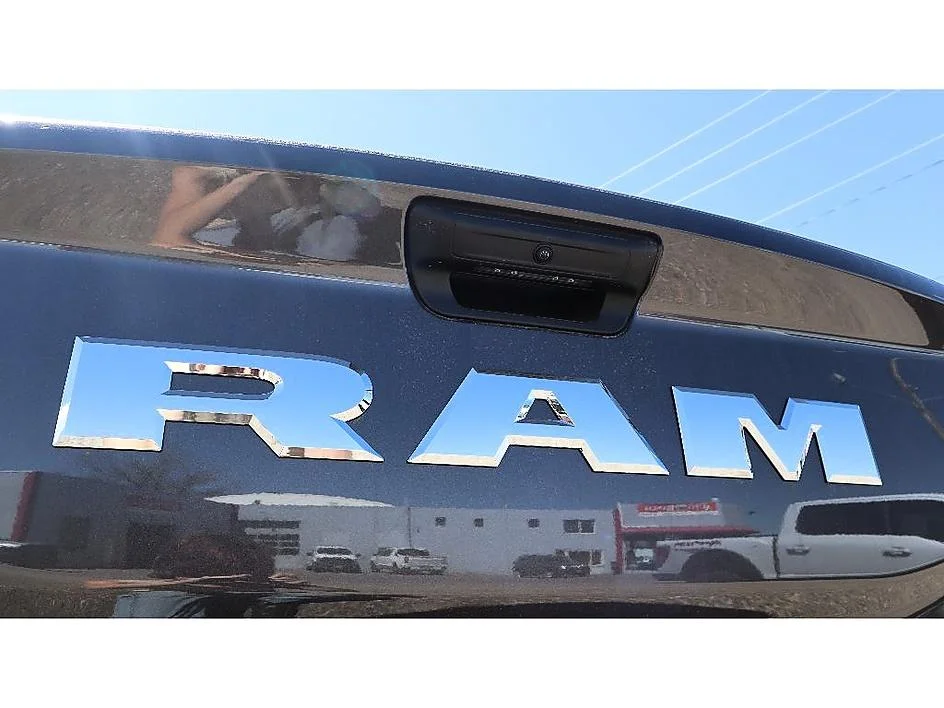 New 2025 Granite Crystal Metallic Clear-Coat Exterior Paint RAM Big Horn image 31