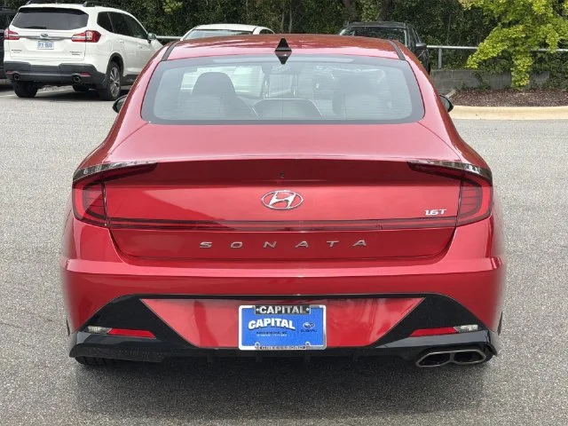 Used 2021 Red Hyundai SEL Plus image 12