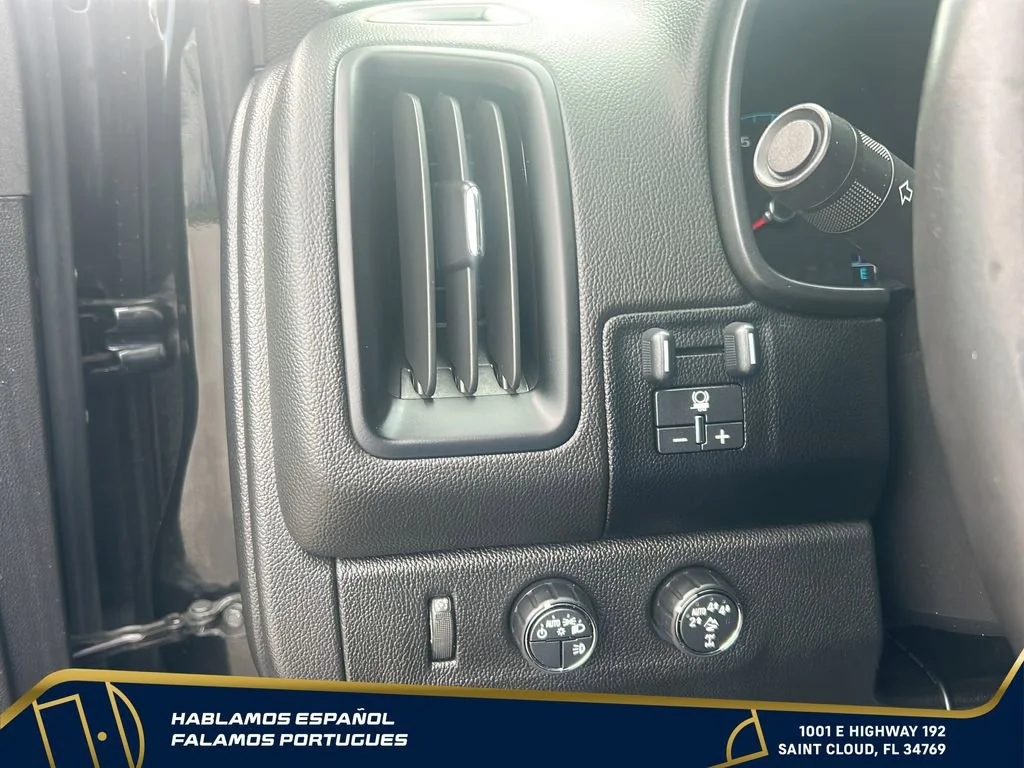 Used 2018 BLACK Chevrolet 4WD ZR2 image 16