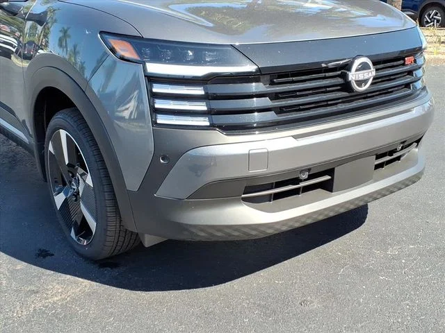 New 2026 Gun Metallic Nissan SR image 8