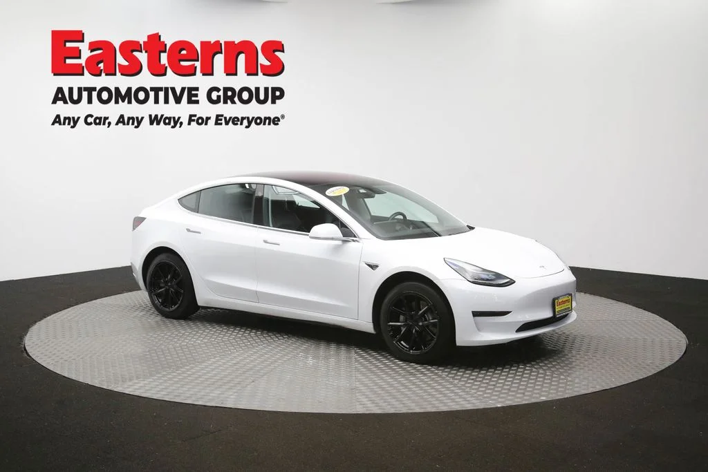 Used 2018 White Tesla Long Range image 42