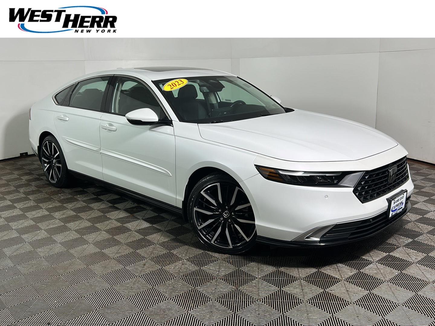 2023 Honda Accord Hybrid Touring