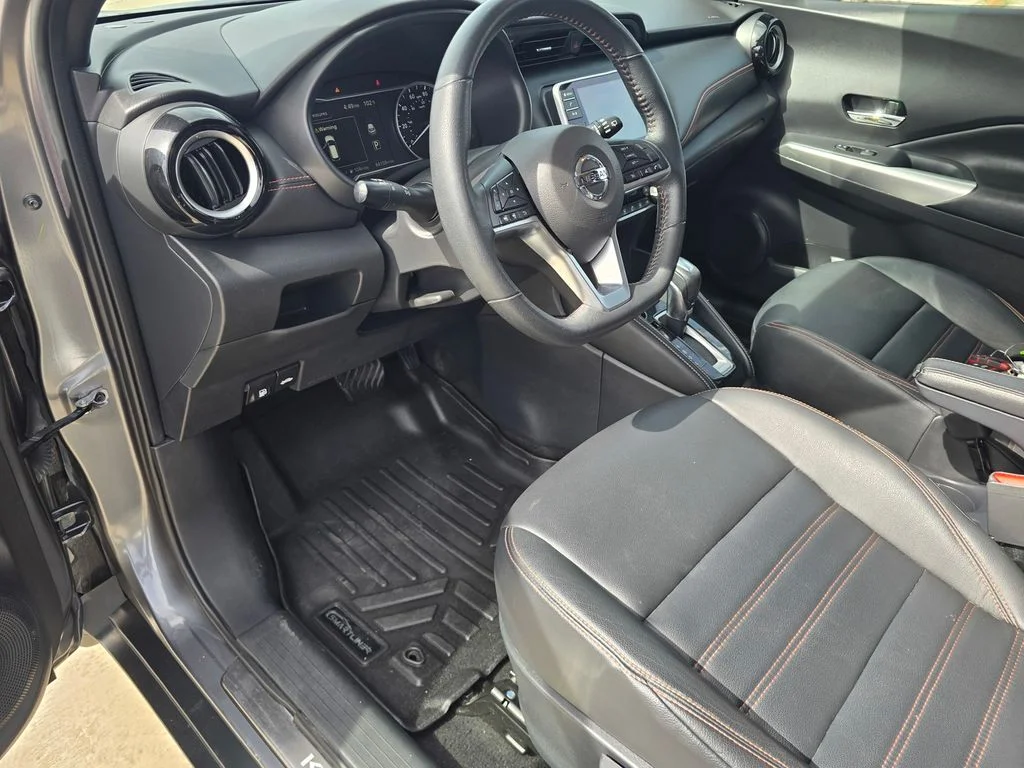 Used 2020 Gray Nissan SR image 20