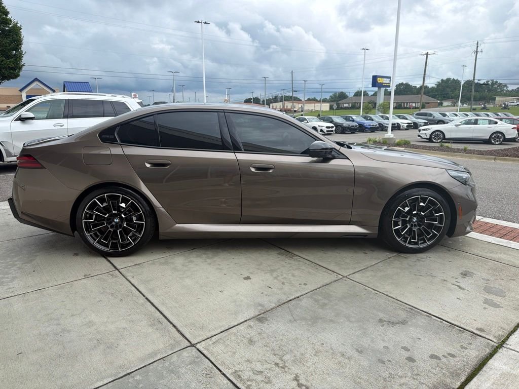 Used 2027 Special Order Color BMW Base image 7