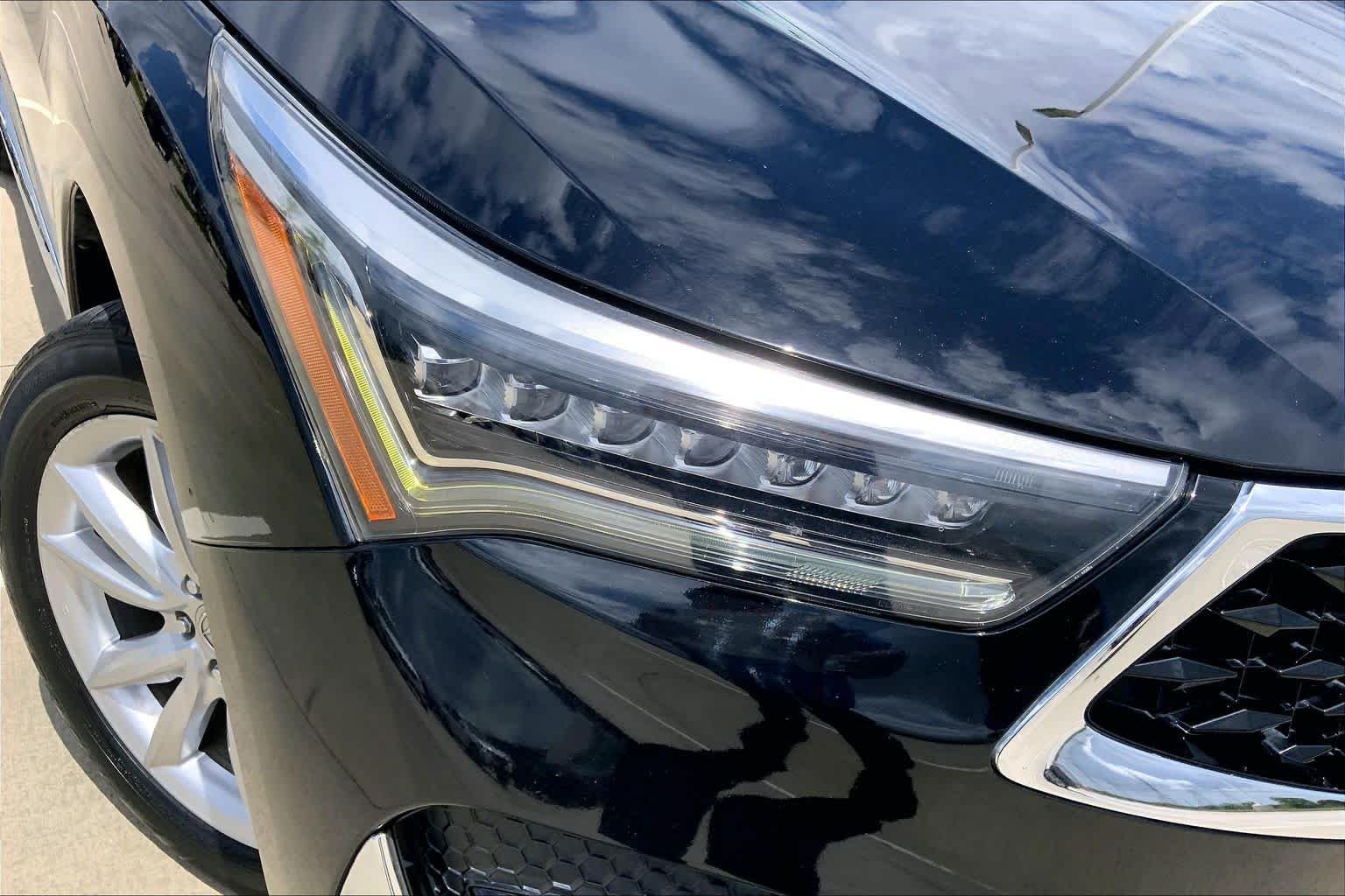 Used 2019 Majestic Black Pearl Acura  image 27
